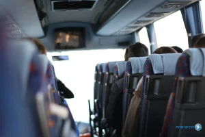 הסעות מתאימות לחינוך מיוחד מעניקות לילדים בטיחות, נגישות ושקט נפשי להורים. במאמר תמצאו את כל מה שחשוב לדעת: סוגי הסעות, זכויות, תהליך הזכאות וטיפים לבחירה נכונה.